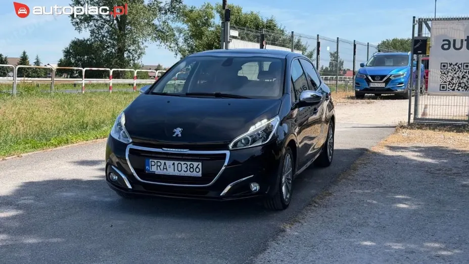 PEUGEOT 208 208 1.2 PureTech Business S&S