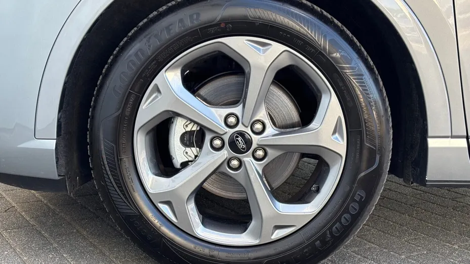 FORD Kuga Kuga 2.5 FHEV FWD ST-Line eCVT