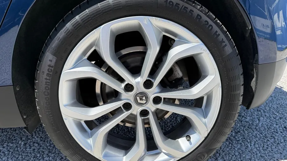 RENAULT Scenic -