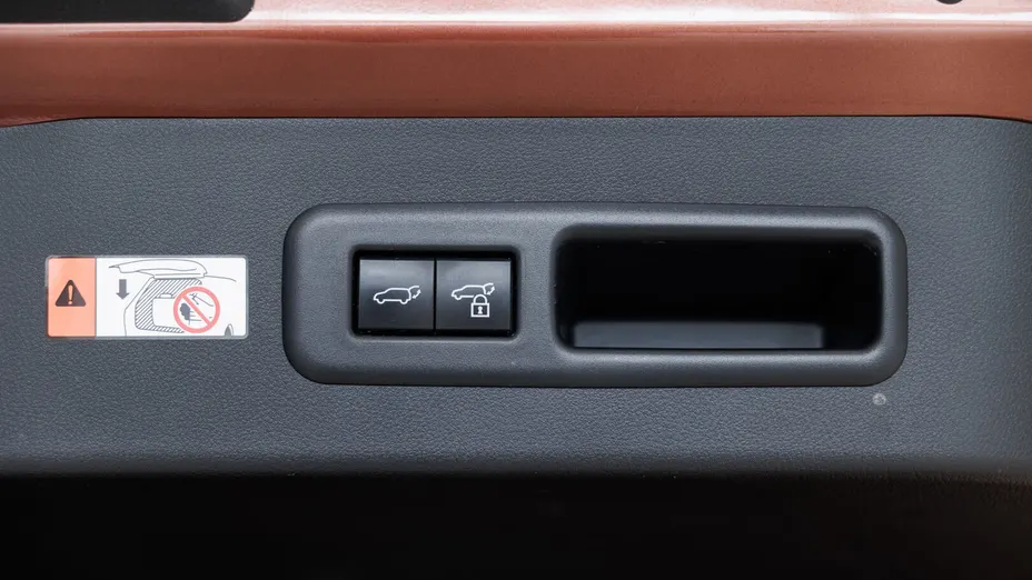 LEXUS LBX LBX 1.5 Hybrid Emotion