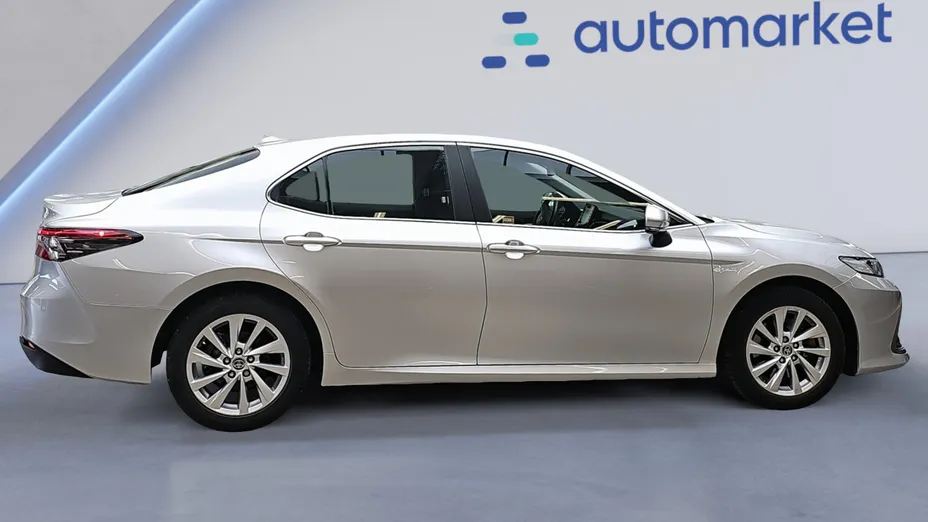 TOYOTA Camry Camry 2.5 Hybrid Comfort CVT