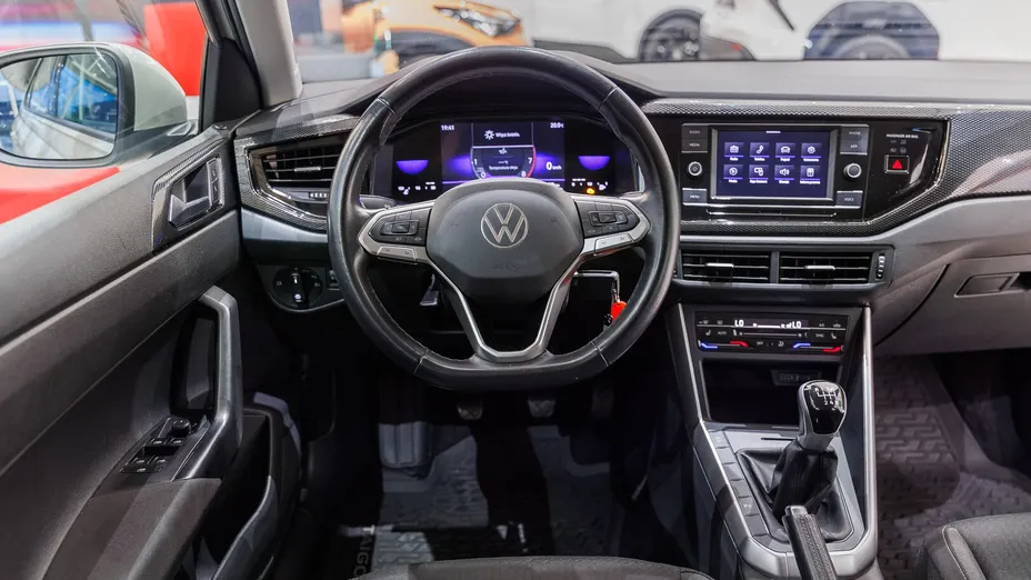 VOLKSWAGEN Taigo Taigo 1.0 TSI Life
