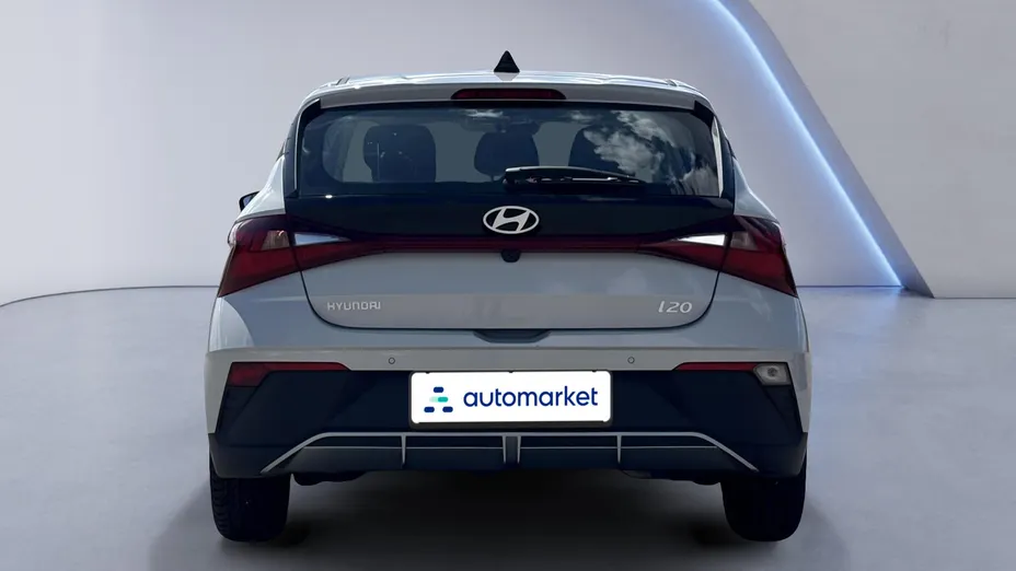 HYUNDAI i20 i20 1.2 Pure
