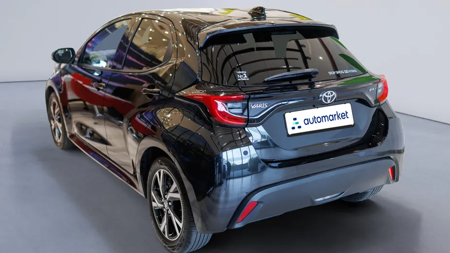 TOYOTA Yaris Yaris Hybrid 1.5 Style