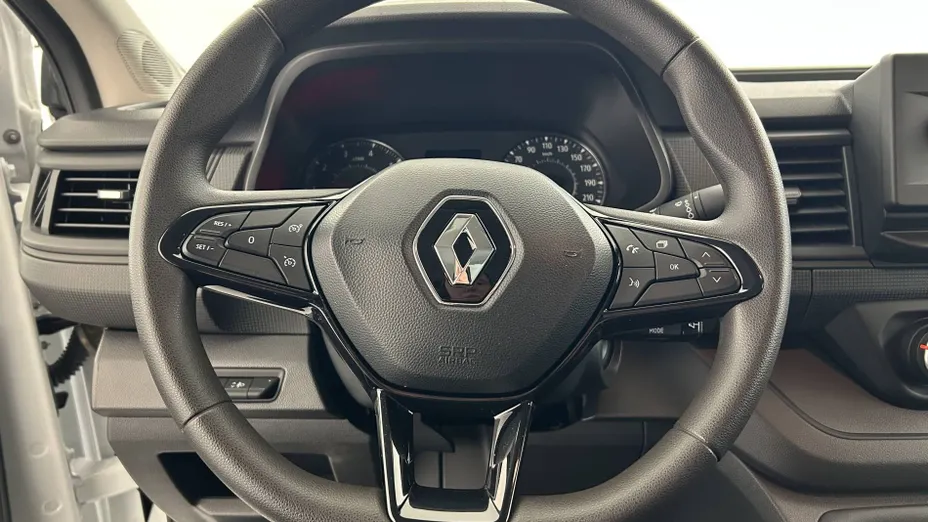 RENAULT Trafic -