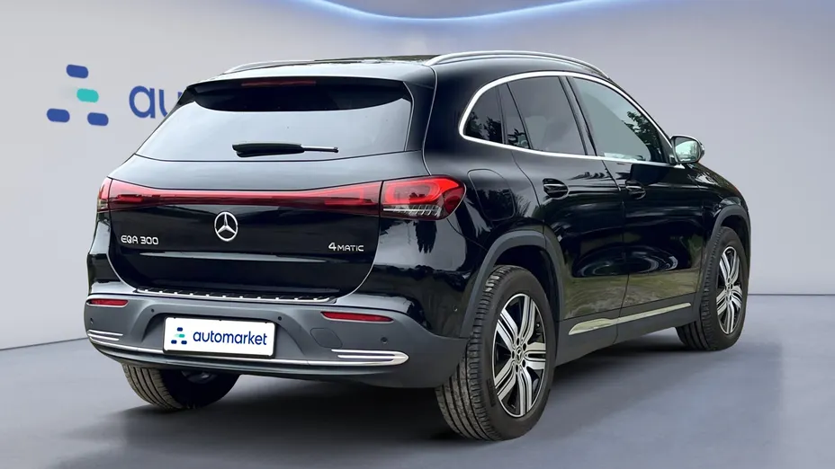 MERCEDES-BENZ EQA EQA 300 66.5kWh 4-Matic Progressive