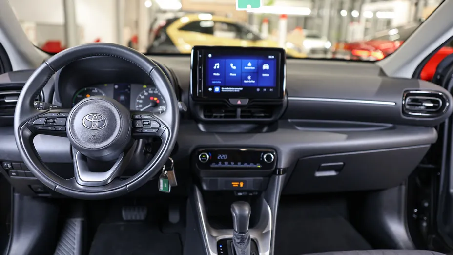 TOYOTA Yaris Yaris Hybrid 1.5 Comfort