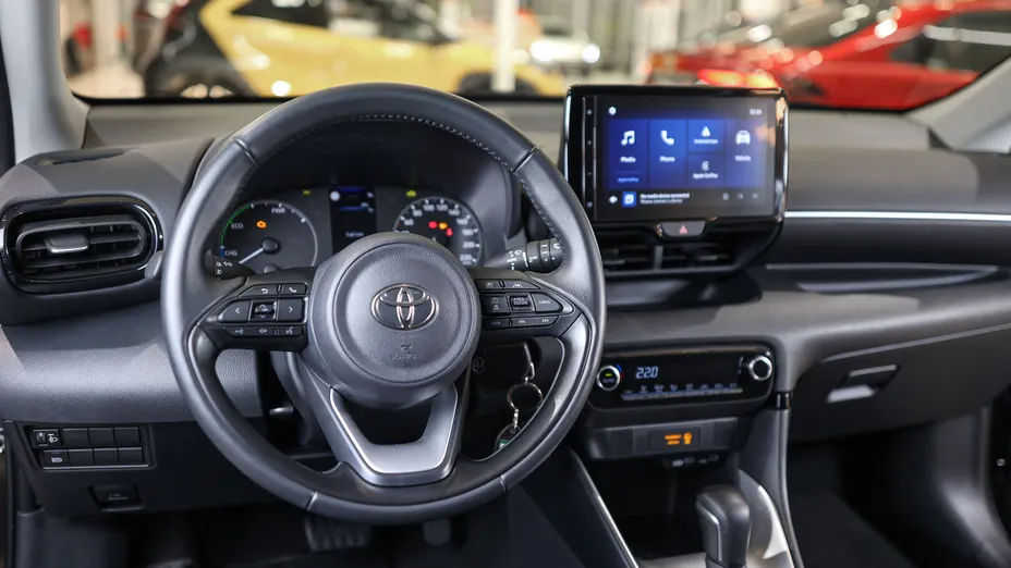 TOYOTA Yaris Yaris Hybrid 1.5 Comfort