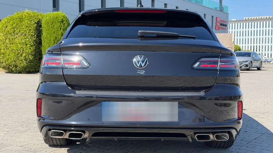 VOLKSWAGEN Arteon Arteon 2.0 TSI 4Motion R DSG