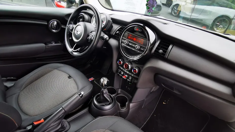 MINI One -