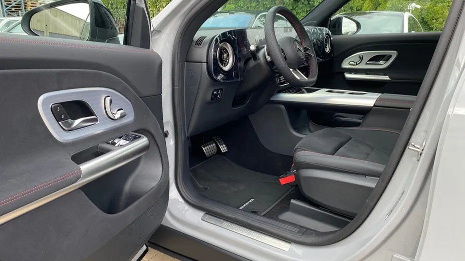 MERCEDES-BENZ GLB GLB 220 mHEV 4-Matic 8G-eDCT