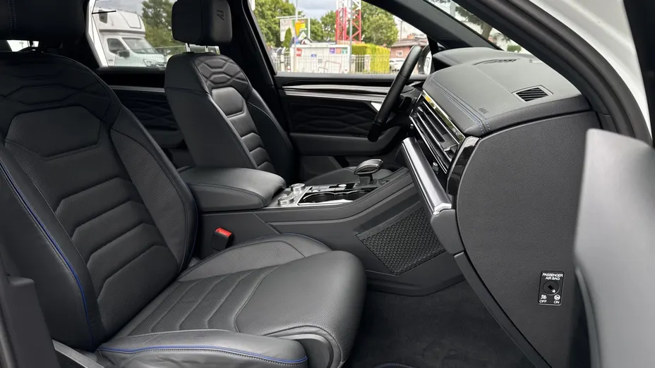VOLKSWAGEN Touareg Touareg 3.0 V6 TFSI PHEV 340kW 4Motion R