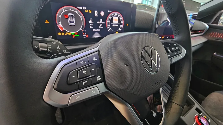 VOLKSWAGEN T-ROC T-ROC 1.5 eTSI Style DSG Nowy