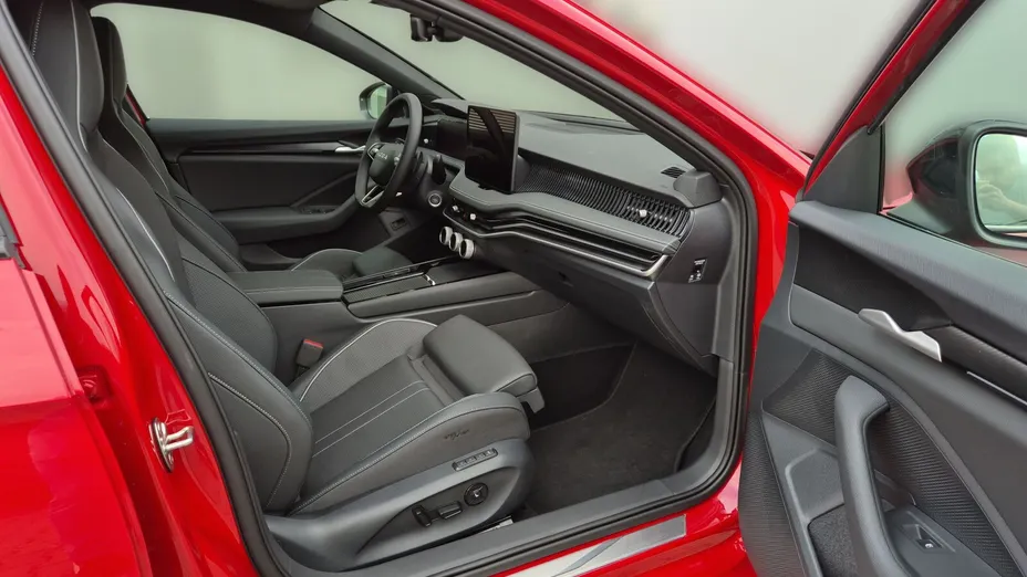 SKODA Superb Superb 2.0 TSI Sportline DSG Nowy