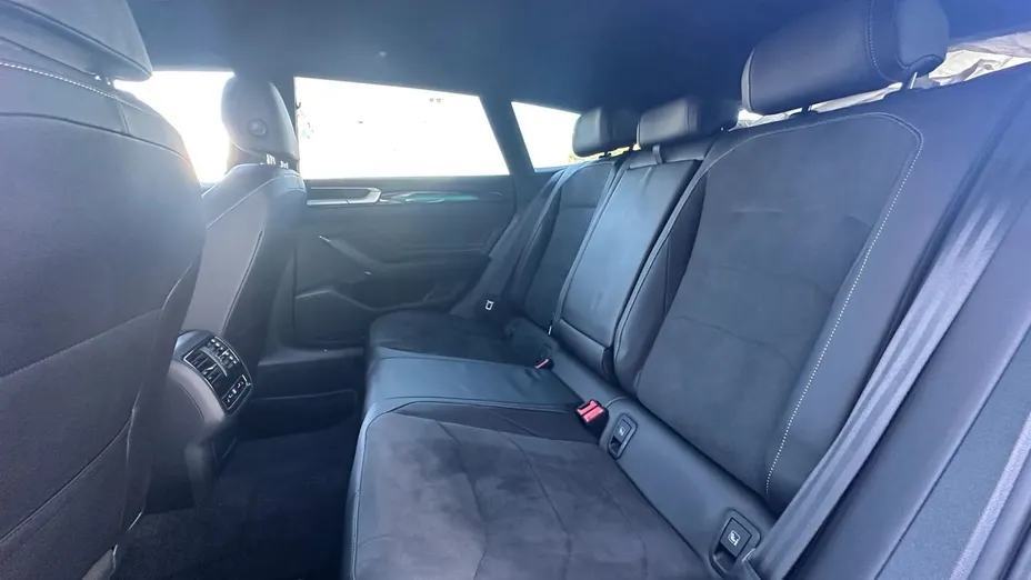 VOLKSWAGEN Arteon Arteon 2.0 TSI R-Line DSG