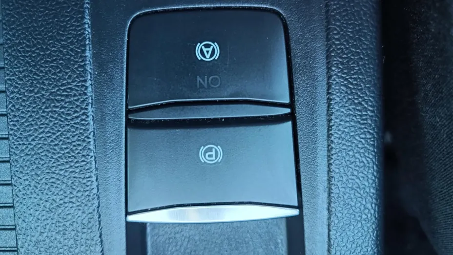 FORD Focus Focus 1.0 EcoBoost mHEV Titanium X aut