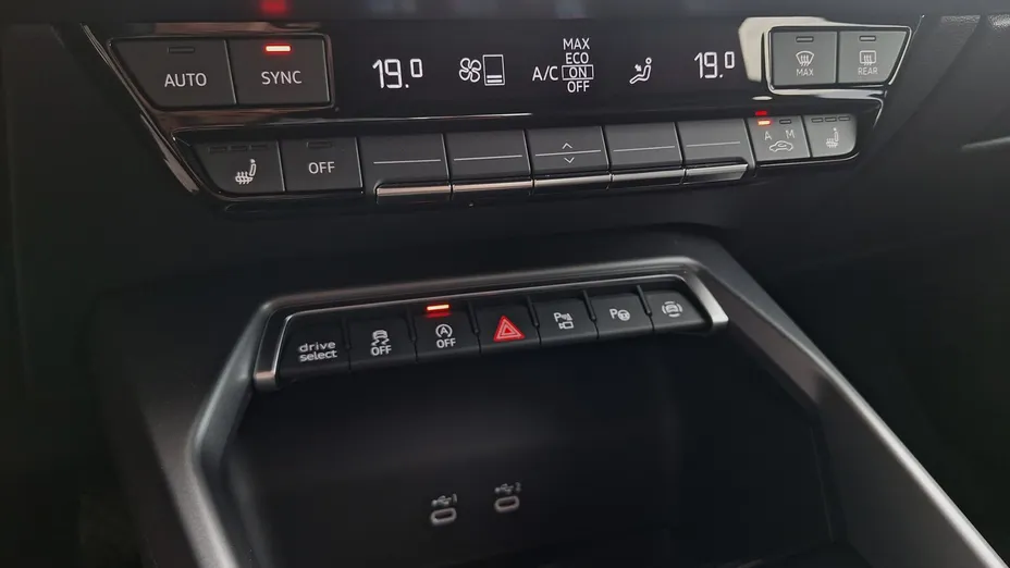 AUDI A3 Sportback -