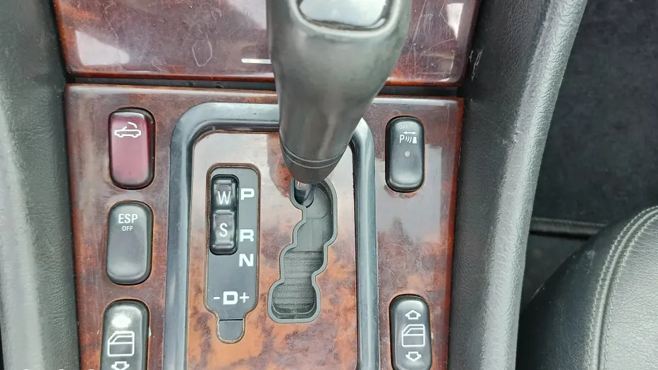 MERCEDES-BENZ CLK CLK 320