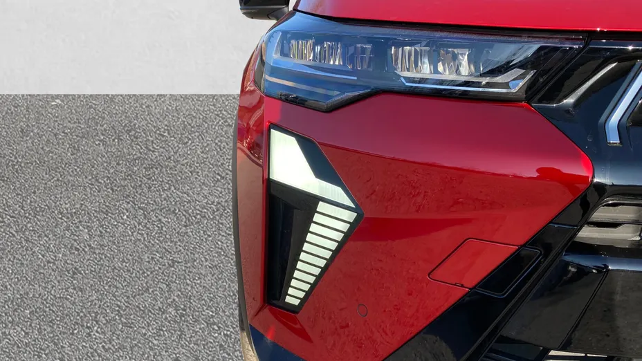 MITSUBISHI Grandis Grandis 1.3T mHEV Intense Style Cold DCT Nowy