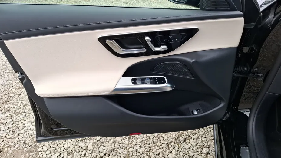 MERCEDES-BENZ E Klasa E 200 mHEV AMG 9G-Tronic