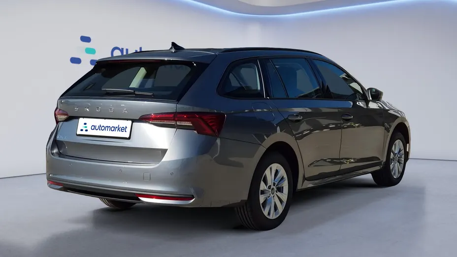 SKODA Octavia Octavia 2.0 TDI Essence DSG Nowy