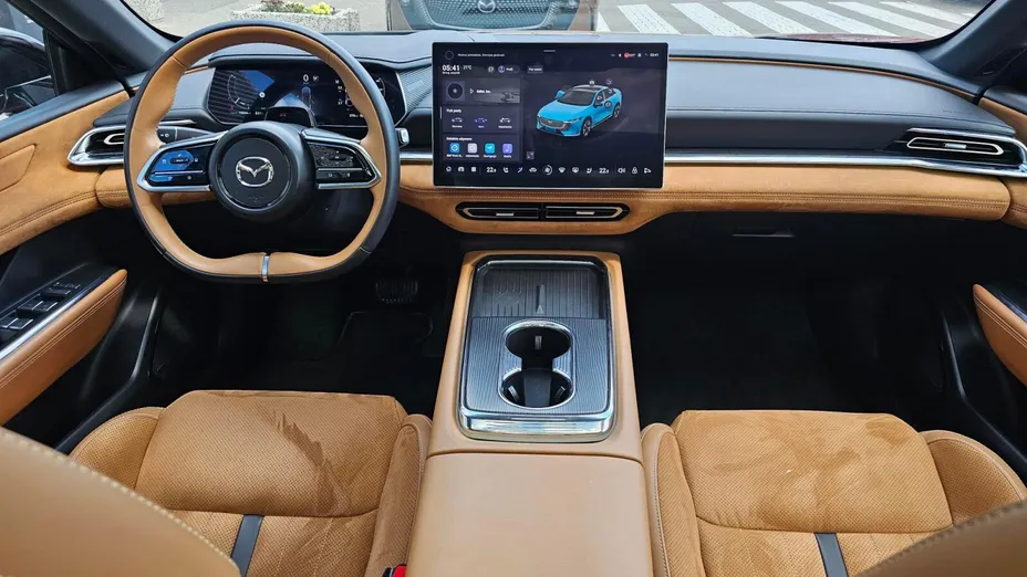 MAZDA 6 6e 80kWh Long Range Takumi Plus