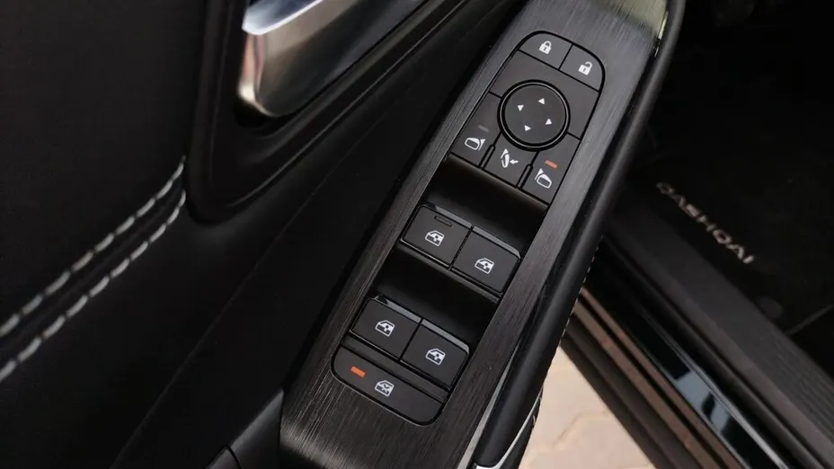 NISSAN Qashqai Qashqai 1.3 DIG-T mHEV N-Connecta