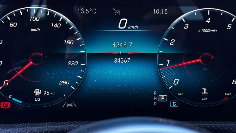 MERCEDES-BENZ CLA CLA 200 AMG Line 7G-DCT