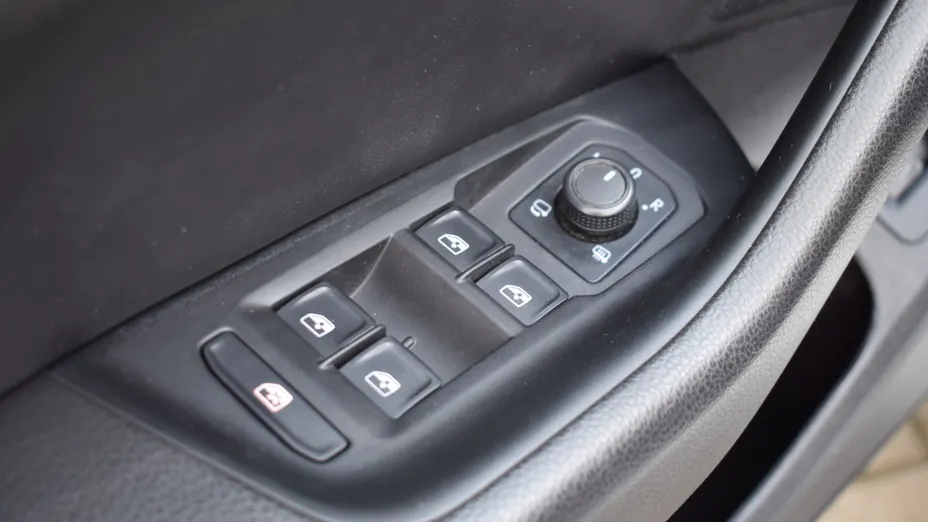 VOLKSWAGEN Arteon Arteon 2.0 TDI Bi-Turbo SCR 4Mot. Elegance DSG