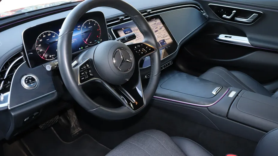 MERCEDES-BENZ E Klasa E 220 d mHEV 4-Matic Avantgarde 9G-Tronic