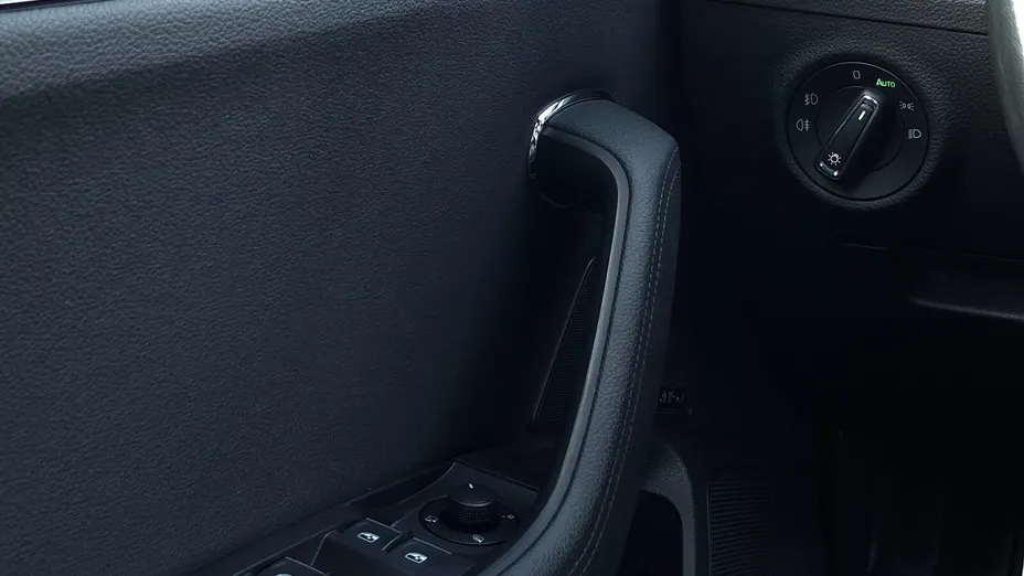 SKODA Superb Superb 2.0 TDI SCR L&K DSG