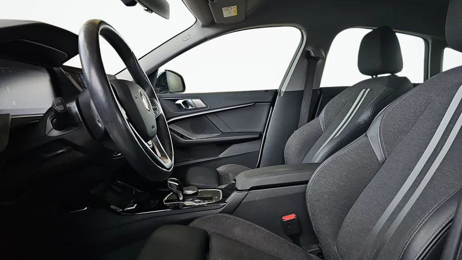 BMW Seria 2 220i xDrive Sport Line aut