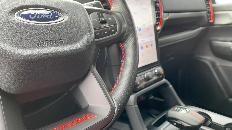 FORD Ranger Ranger 2.0 EcoBlue Bi-Turbo 4x4 DC Raptor aut Nowy