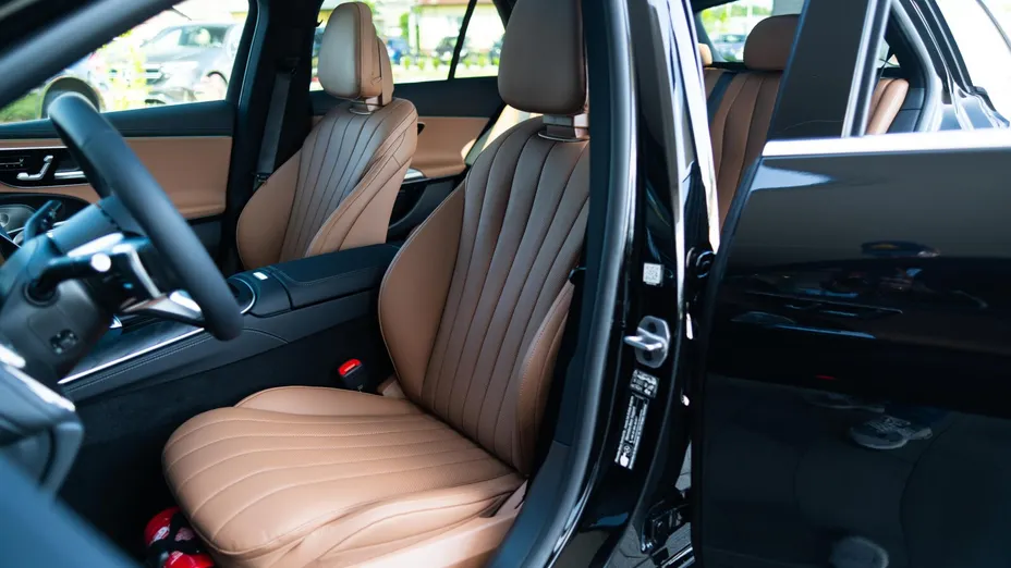 MERCEDES-BENZ E Klasa E 220 d mHEV 4-Matic AMG 9G-Tronic