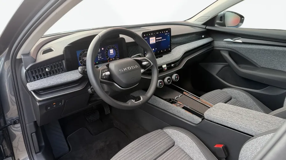 SKODA Superb Superb 1.5 TSI mHEV Selection DSG