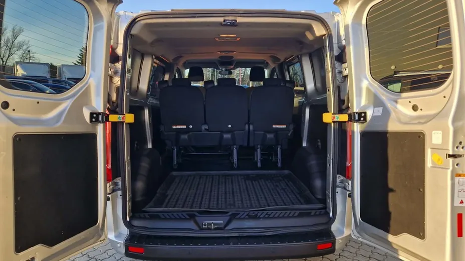 FORD Transit Custom Transit Custom 320 L1H1 Trend (bryg.)