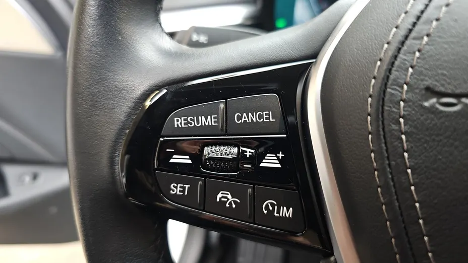 BMW Seria 5 520d mHEV aut