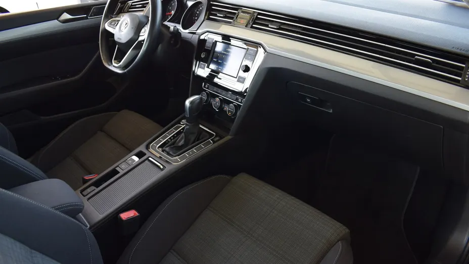 VOLKSWAGEN Passat Passat 2.0 TSI Business DSG