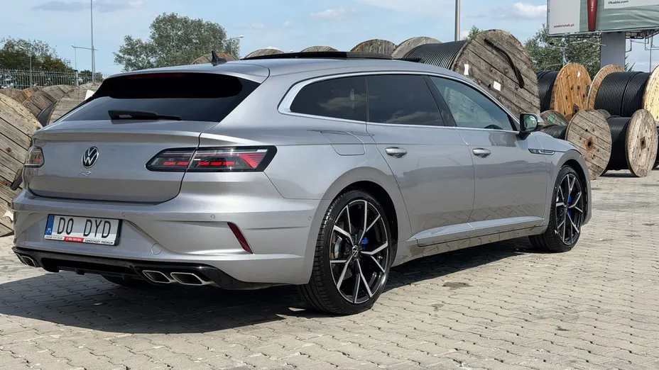 VOLKSWAGEN Arteon Arteon 2.0 TSI 4Motion R DSG