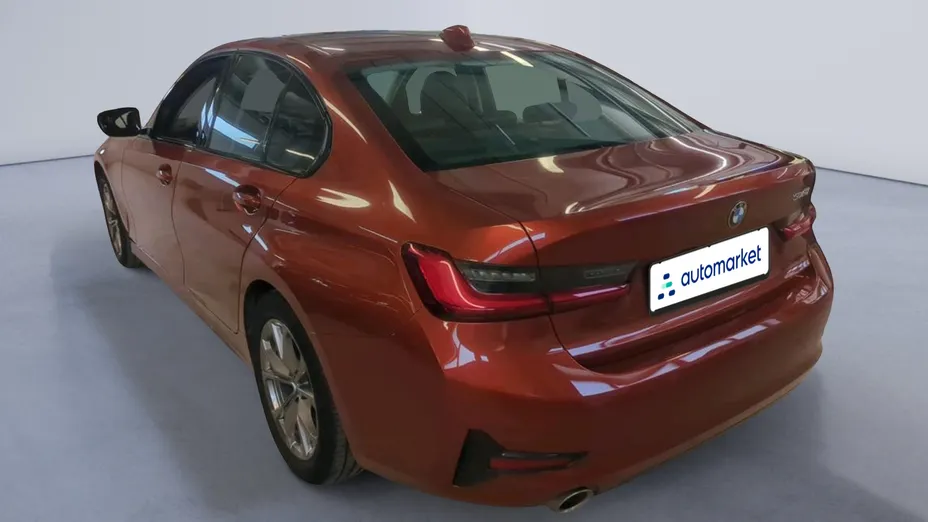 BMW Seria 3 318i Sport Line aut