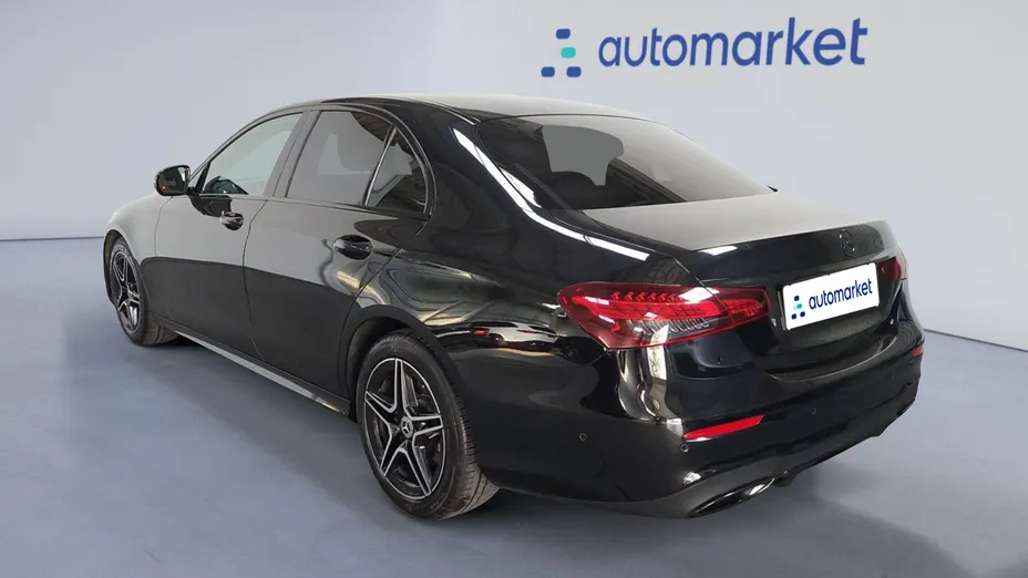MERCEDES-BENZ E Klasa E 220 d 4-Matic AMG