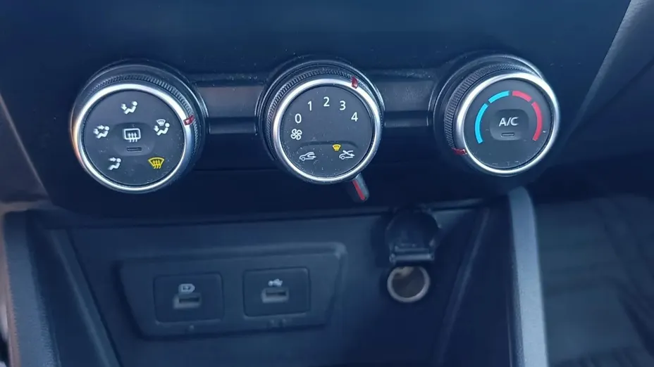 DACIA Duster -
