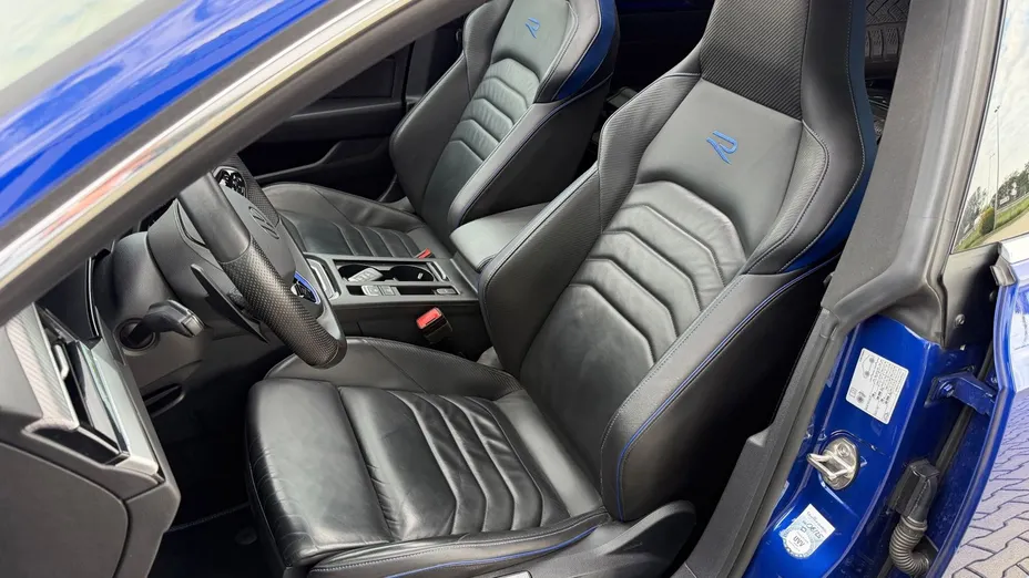 VOLKSWAGEN Arteon Arteon 2.0 TSI 4Motion R DSG