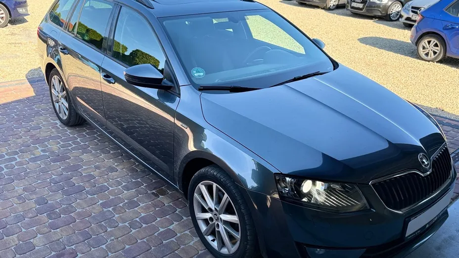SKODA Octavia Octavia 1.4 TSI Joy DSG