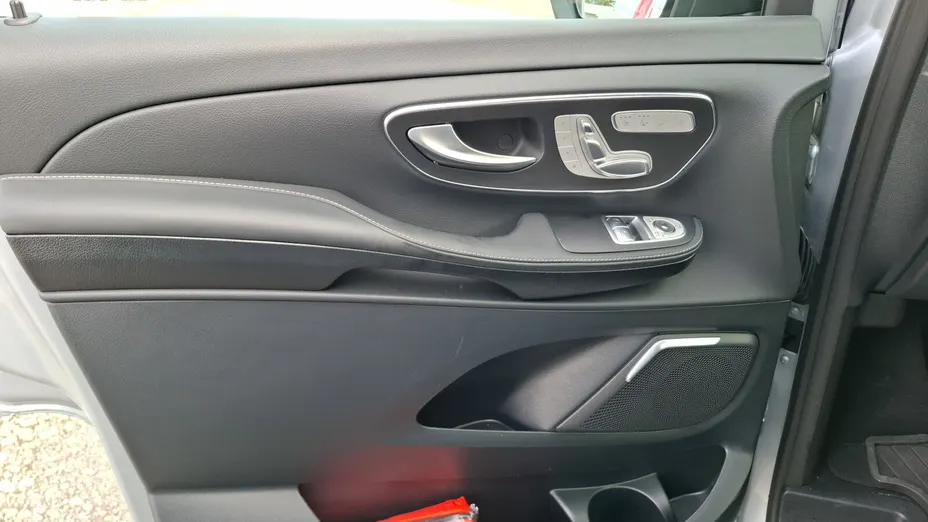 MERCEDES-BENZ V Klasa V 300 d 4-Matic 9G-Tronic Exclusive (ekstra dł)