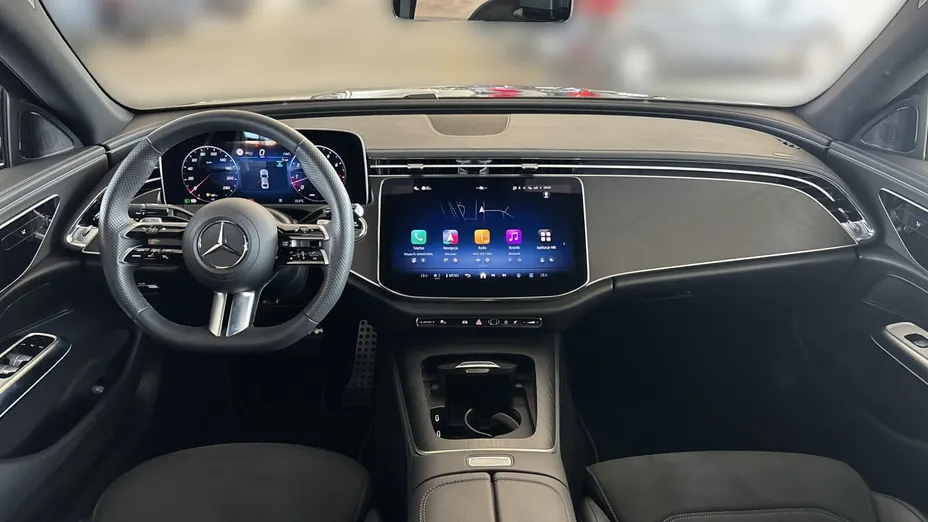 MERCEDES-BENZ E Klasa E 200 mHEV 4-Matic AMG 9G-Tronic
