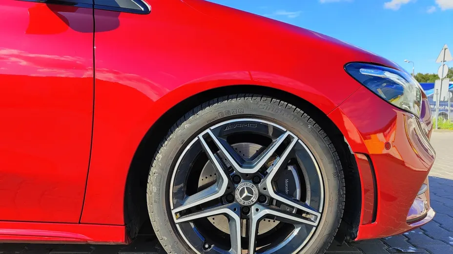 MERCEDES-BENZ B Klasa B 220 4-Matic mHEV AMG Line 8G-DCT