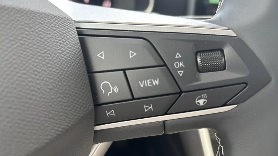 SEAT Leon Leon 1.5 eTSI Style DSG Nowy