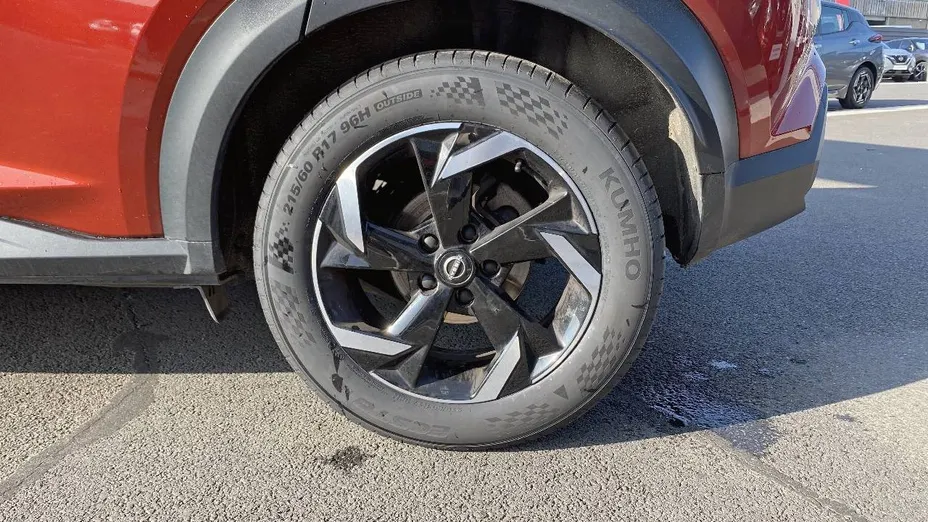 NISSAN Juke -