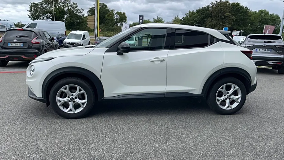 NISSAN Juke -